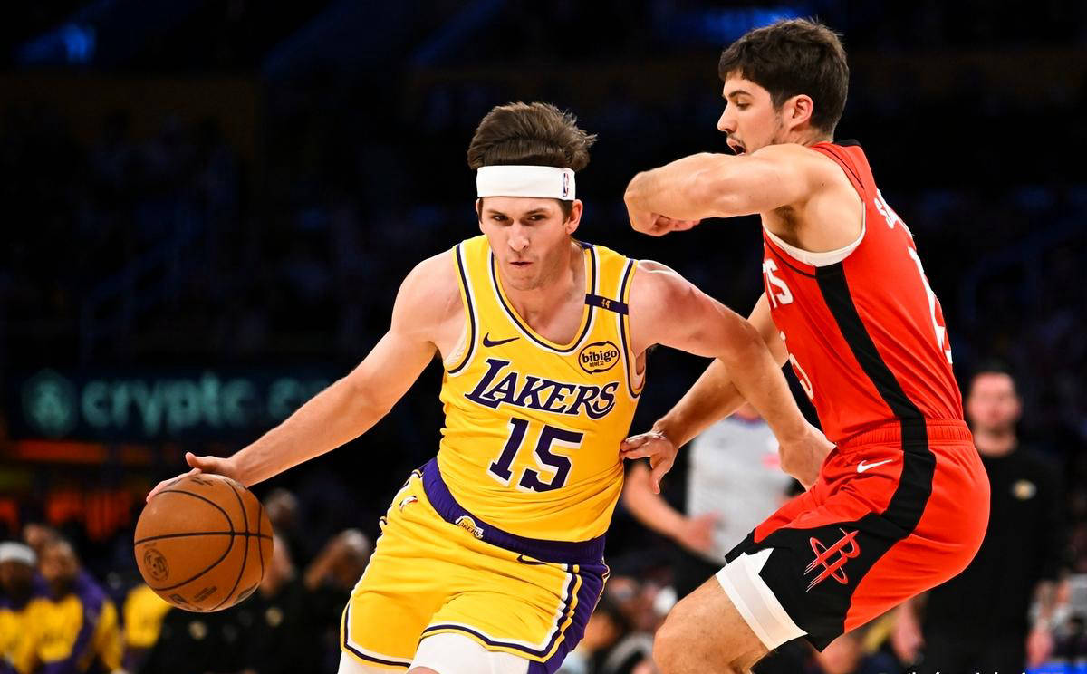 九游娱乐网站-火箭轻取湖人，福克斯带队取胜