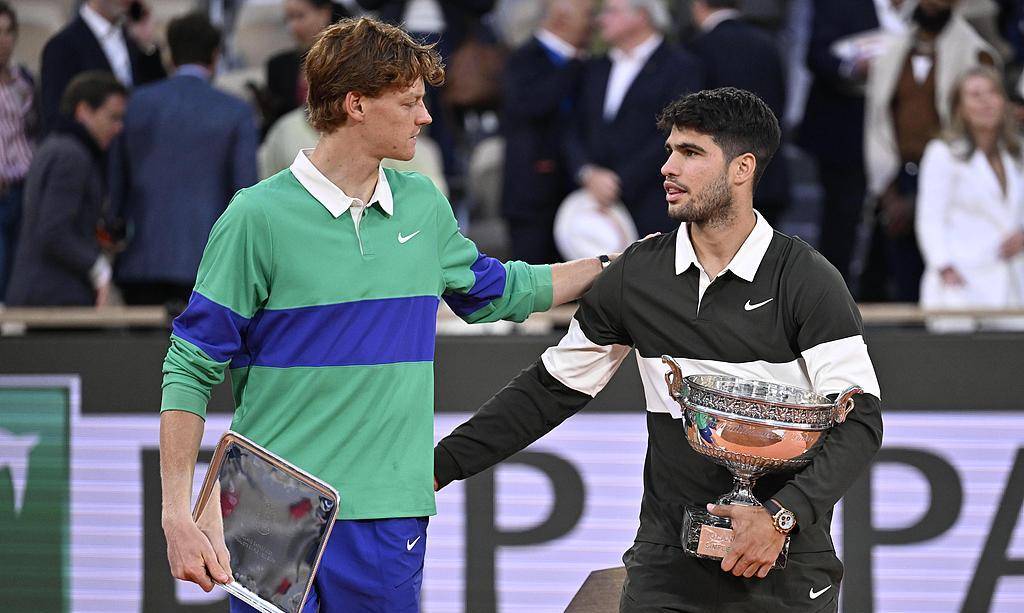 包含年终总决赛横扫美网,阿尔卡拉斯统治全场的词条 包含年终总决赛横扫美网,阿尔卡拉斯统治全场的词条