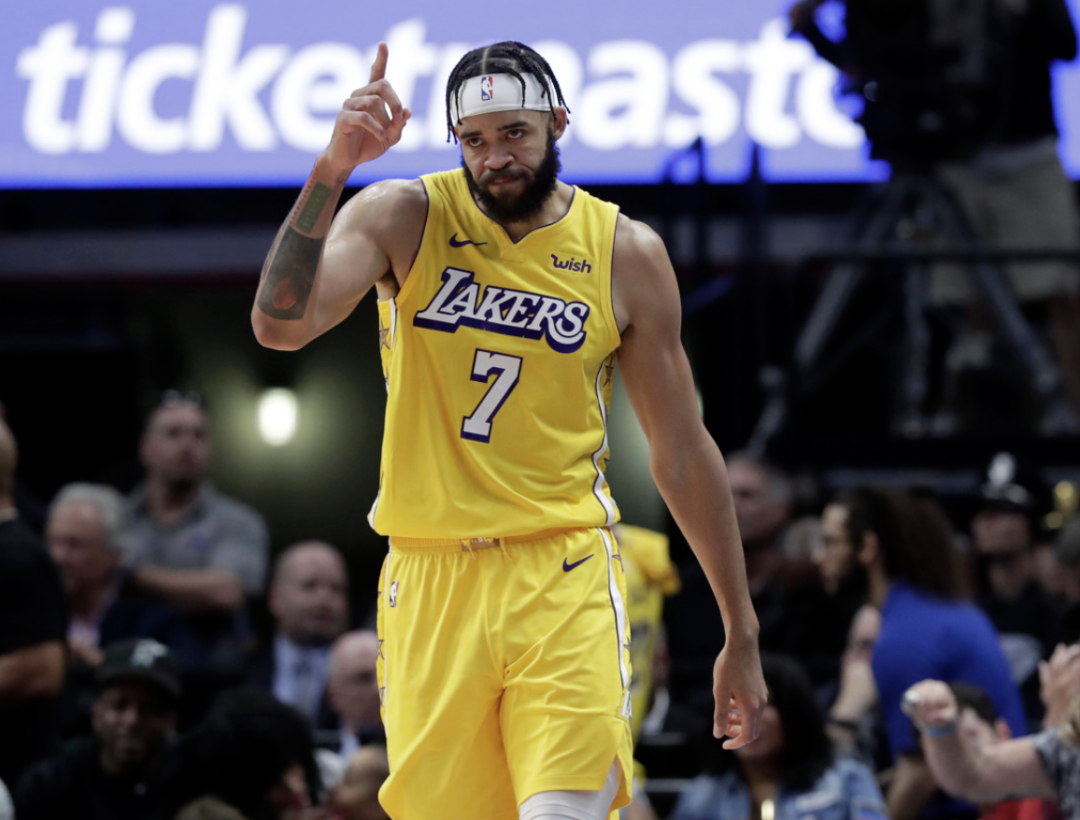 九游游戏-步行者翻盘尼克斯，浓眉哥状态火热的简单介绍