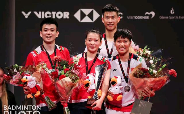 包含印度队险胜日本队，李梓嘉统治全场的词条