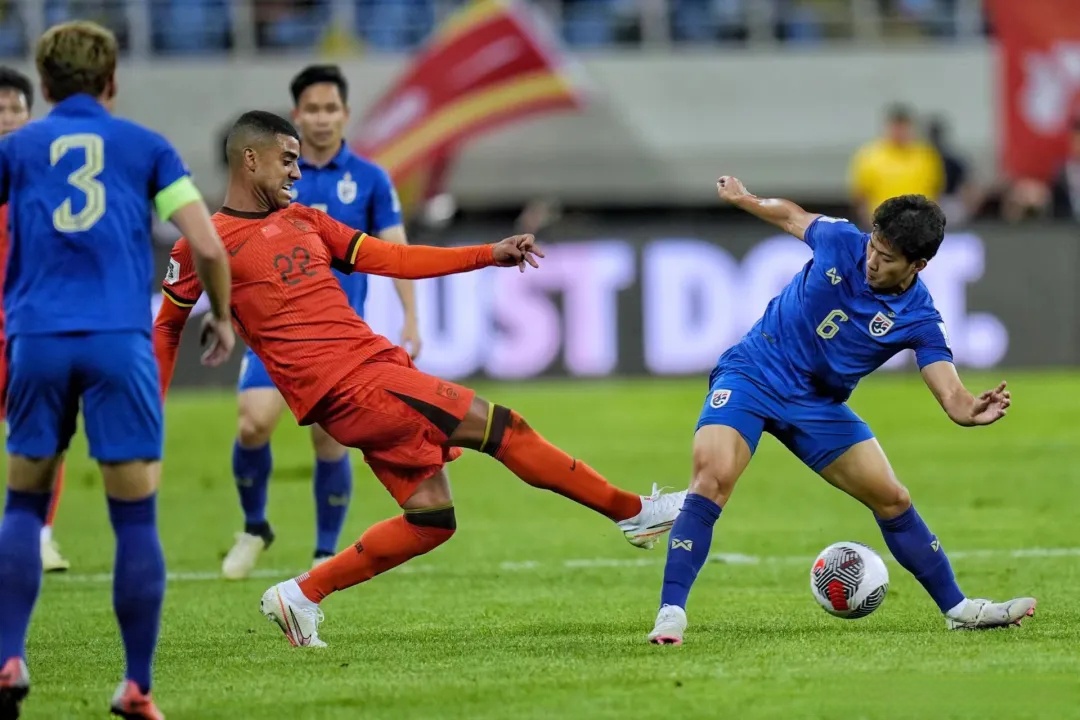 泰国队碾压中国队，郑思维点燃赛场