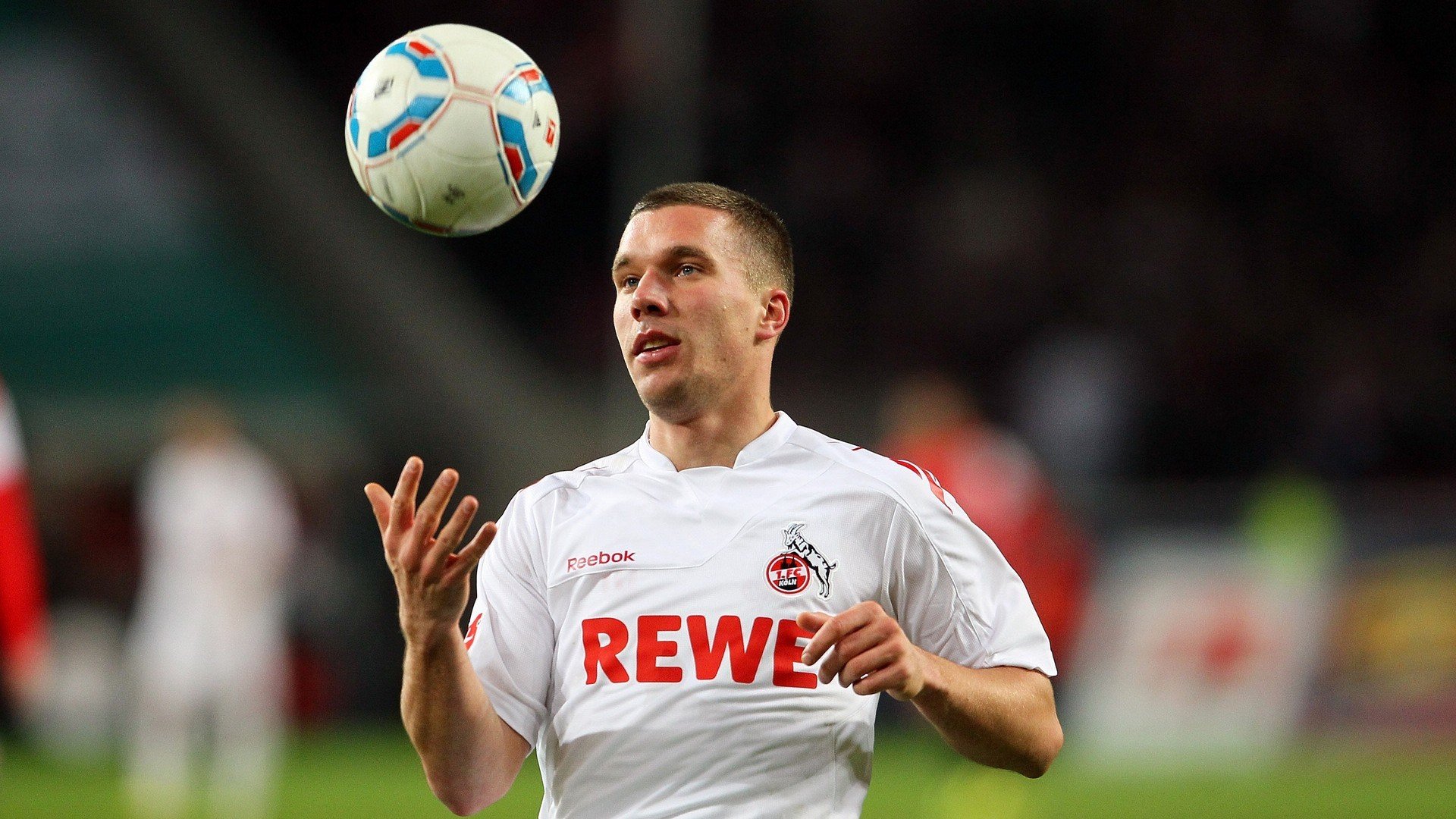 戈贝尔一柱擎天，灰熊力克深圳诠释现代篮球的唯一性